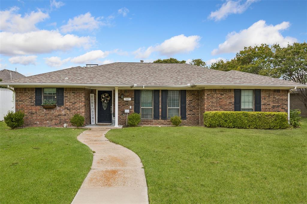 507 Lake Ridge Drive Property Photo 1