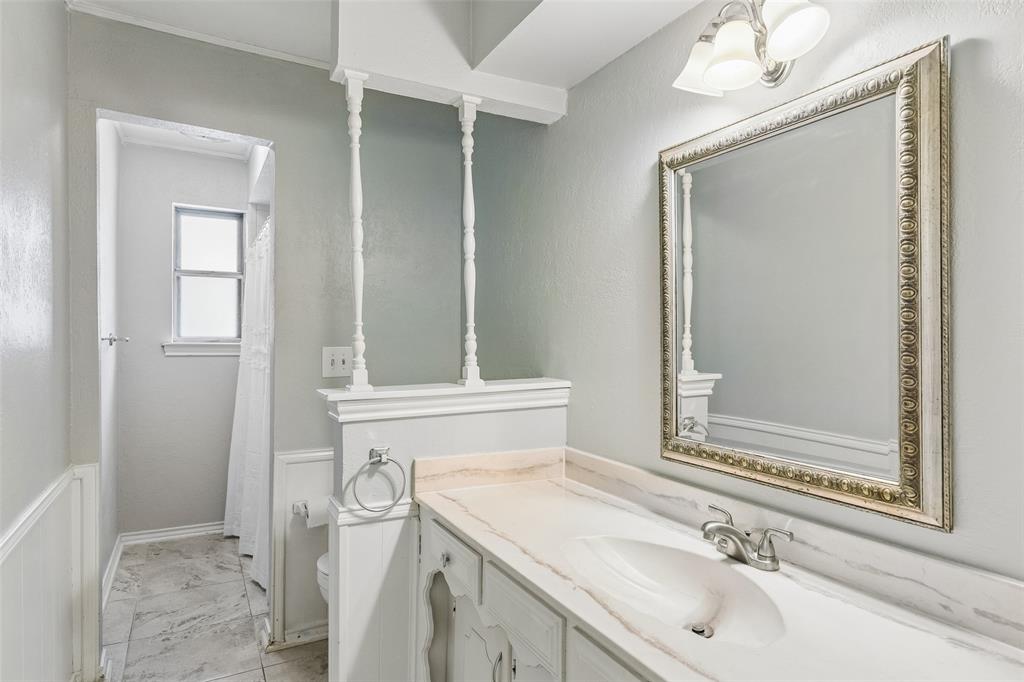 507 Lake Ridge Drive Property Photo 17