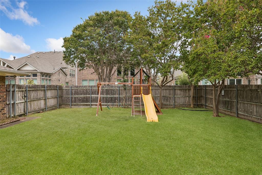 507 Lake Ridge Drive Property Photo 25