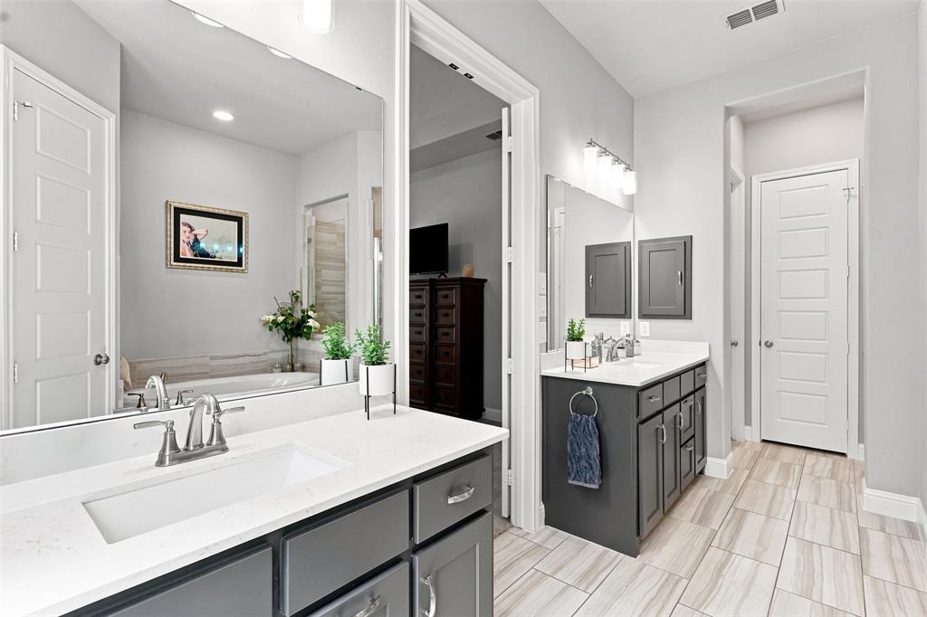 2505 Oxford Street Property Photo 20