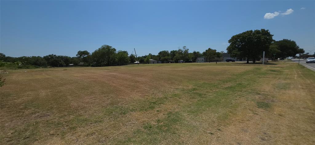 5000 E Lancaster Avenue Property Photo 4