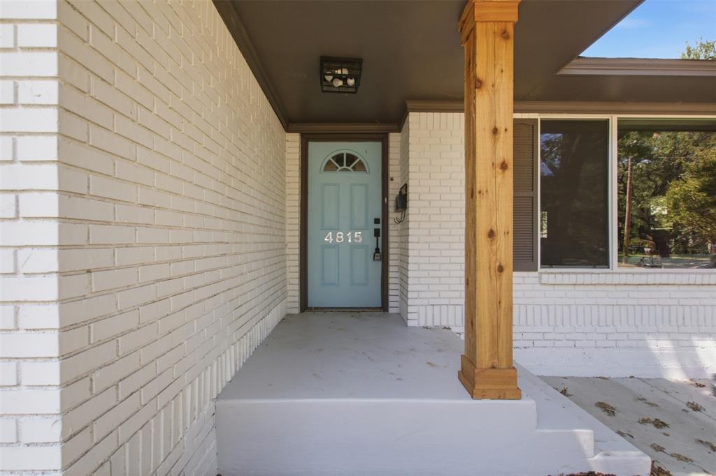 4815 Kelman Street Property Photo 6