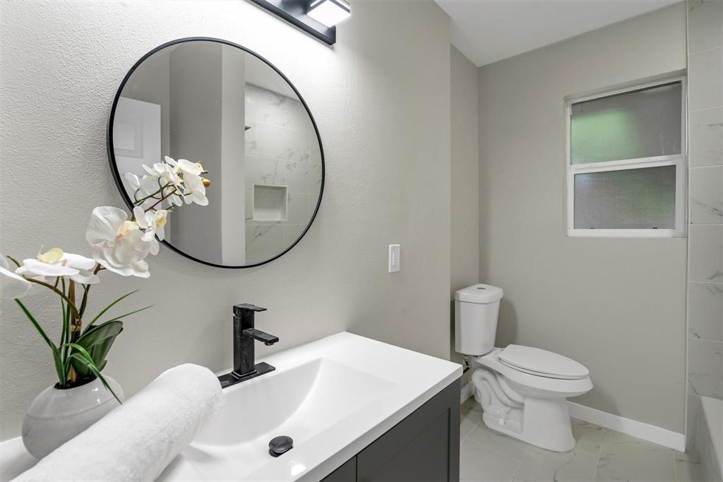 4815 Kelman Street Property Photo 37