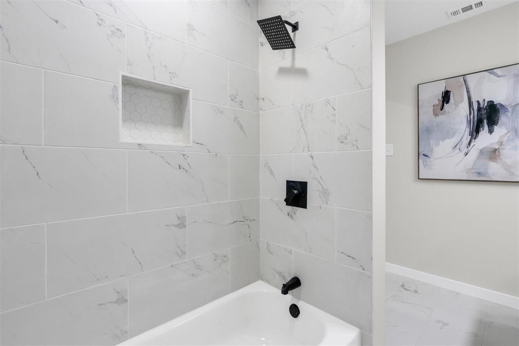 4815 Kelman Street Property Photo 39
