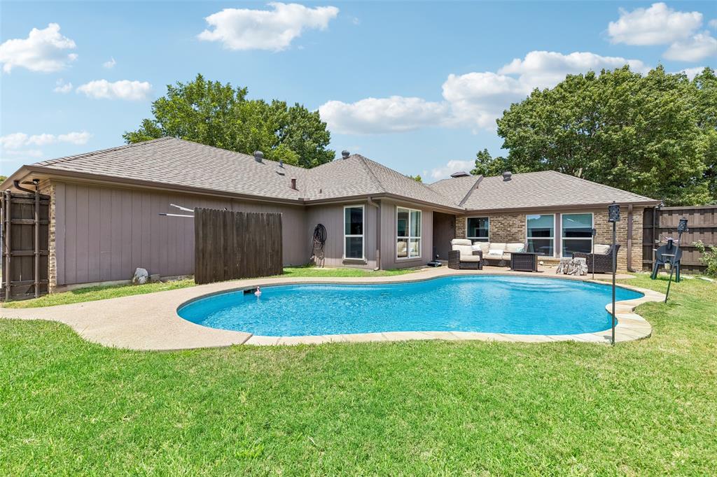3100 Bullock Drive Property Photo 1