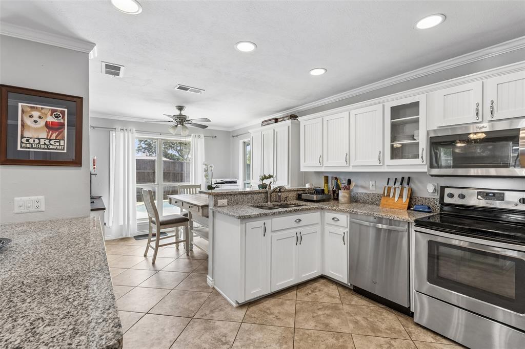 3100 Bullock Drive Property Photo 11