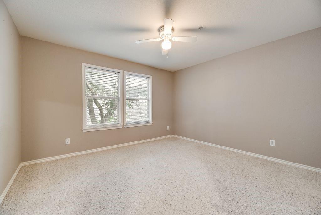 317 Gershwin Way Property Photo 11