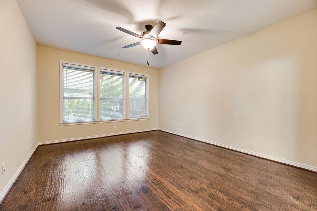 317 Gershwin Way Property Photo 14