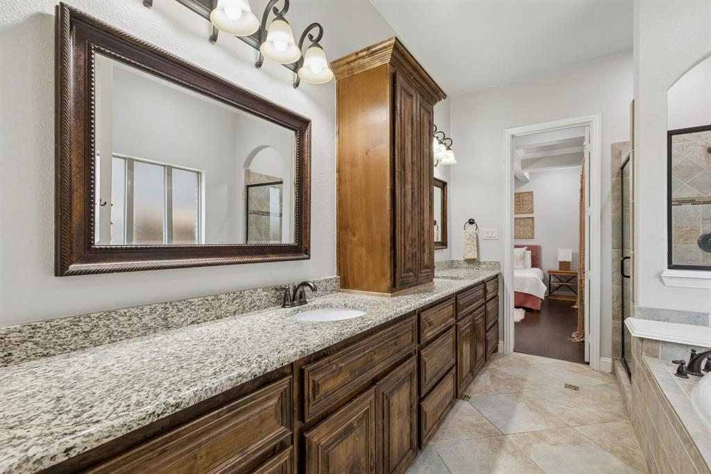 4921 Empire Way Property Photo 17