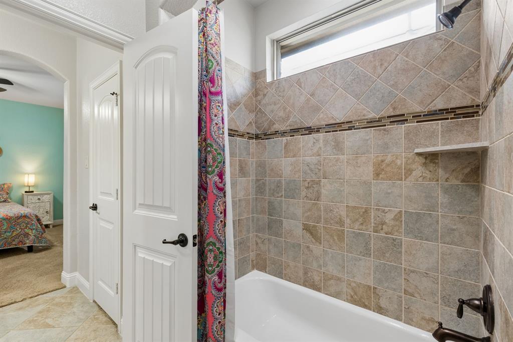 4921 Empire Way Property Photo 24
