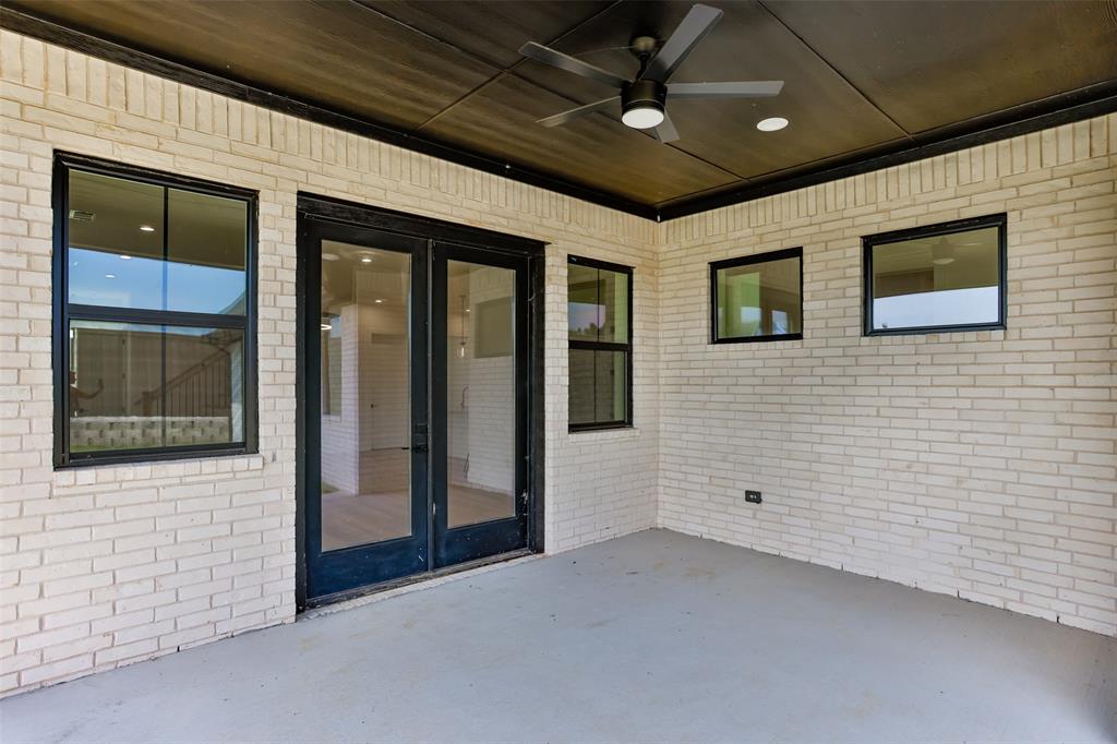 2703 Stonecrest Drive Property Photo 35