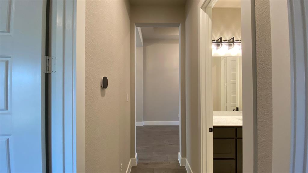 3320 Honey Suckle Lane Property Photo 21
