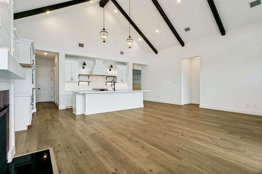 4733 Brockwell Drive Property Photo 10