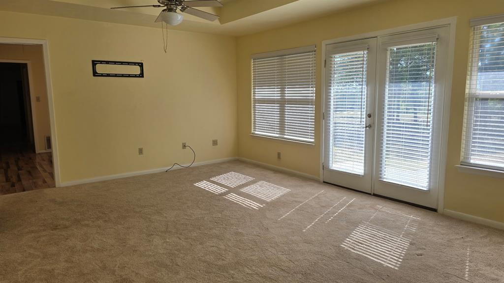 274 County Road 1500 Property Photo 12