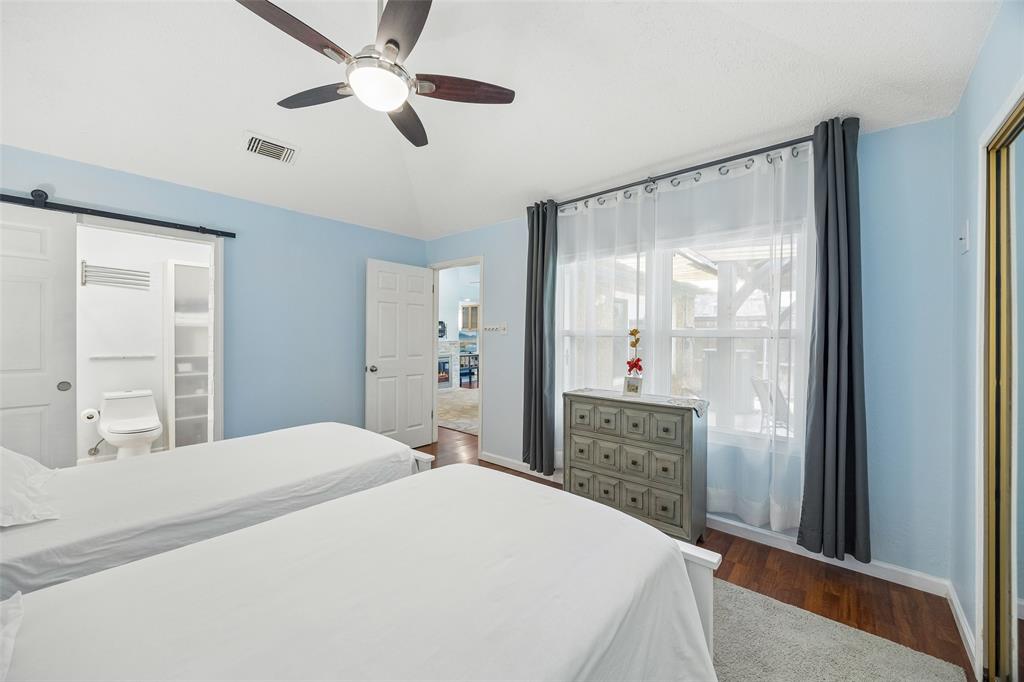 563 Lee Drive Property Photo 15