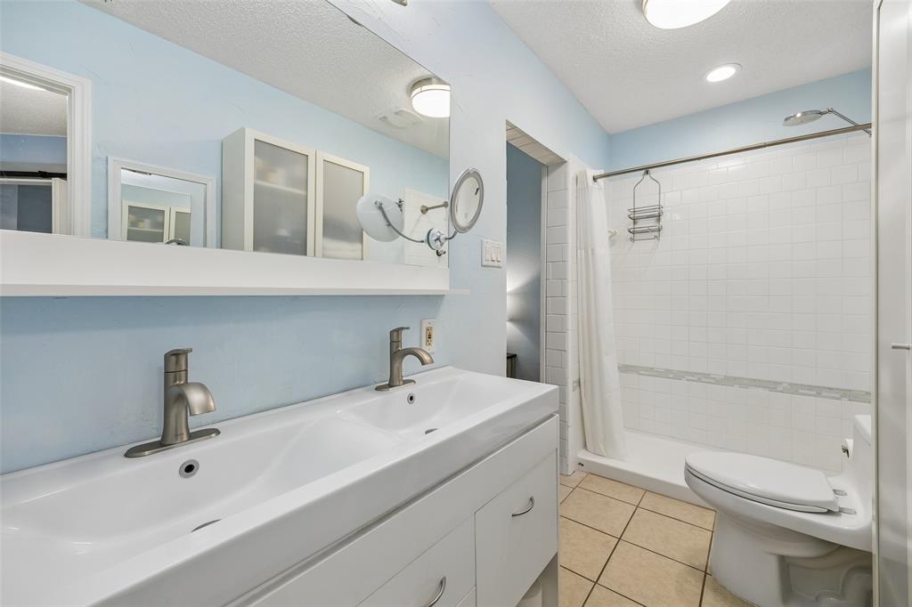 563 Lee Drive Property Photo 16