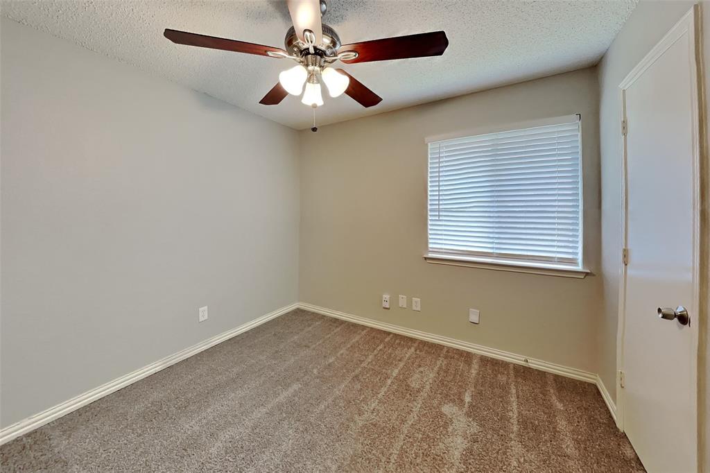 400 Valley Mills Drive Property Photo 15