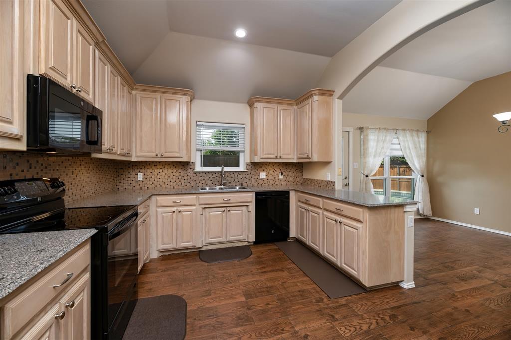 9094 Saranac Trail Property Photo 21