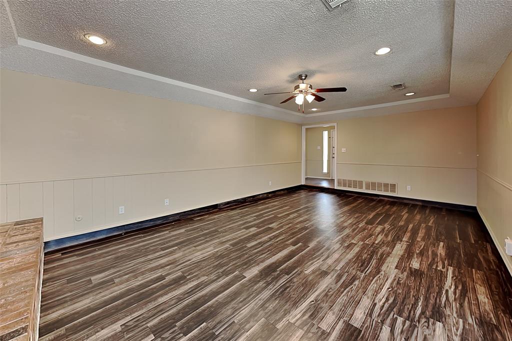 7465 Timberhill Drive Property Photo 2