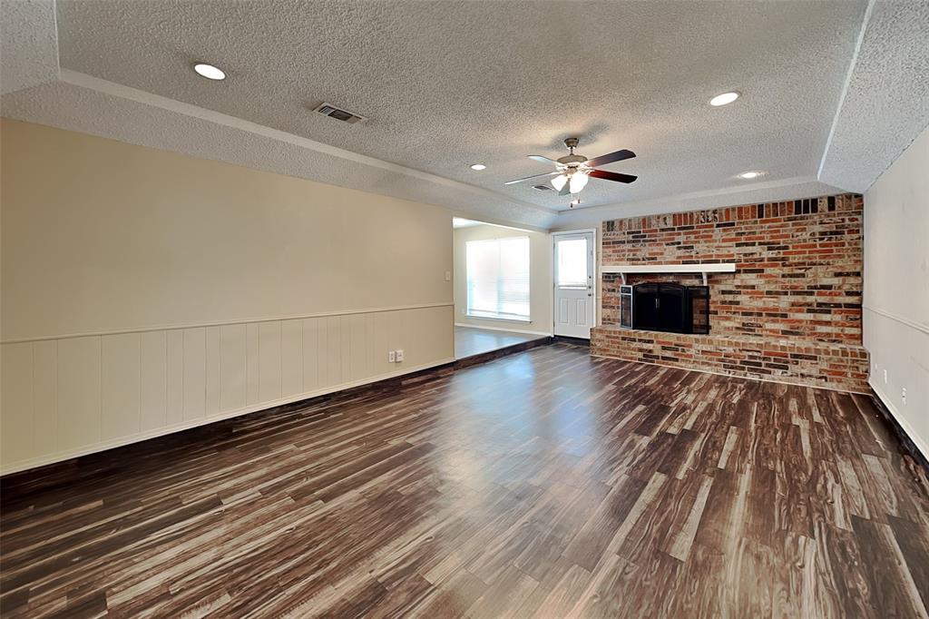 7465 Timberhill Drive Property Photo 3