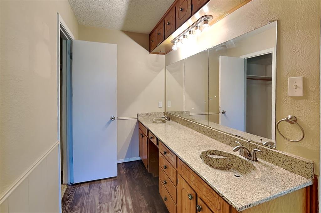 7465 Timberhill Drive Property Photo 10