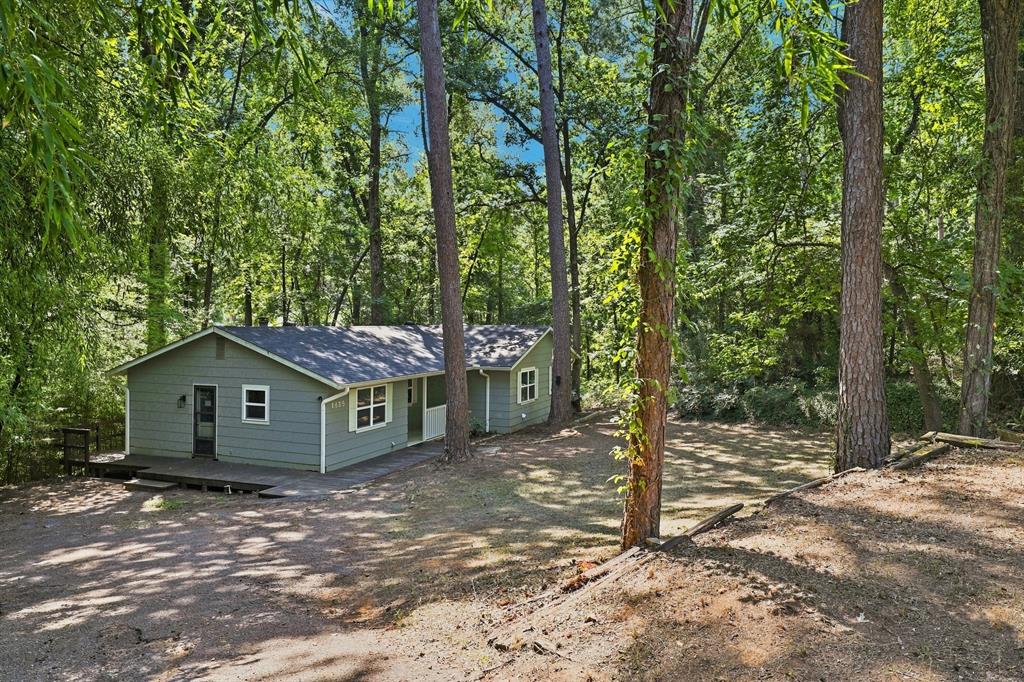 1435 Hideaway Lane Property Photo 3