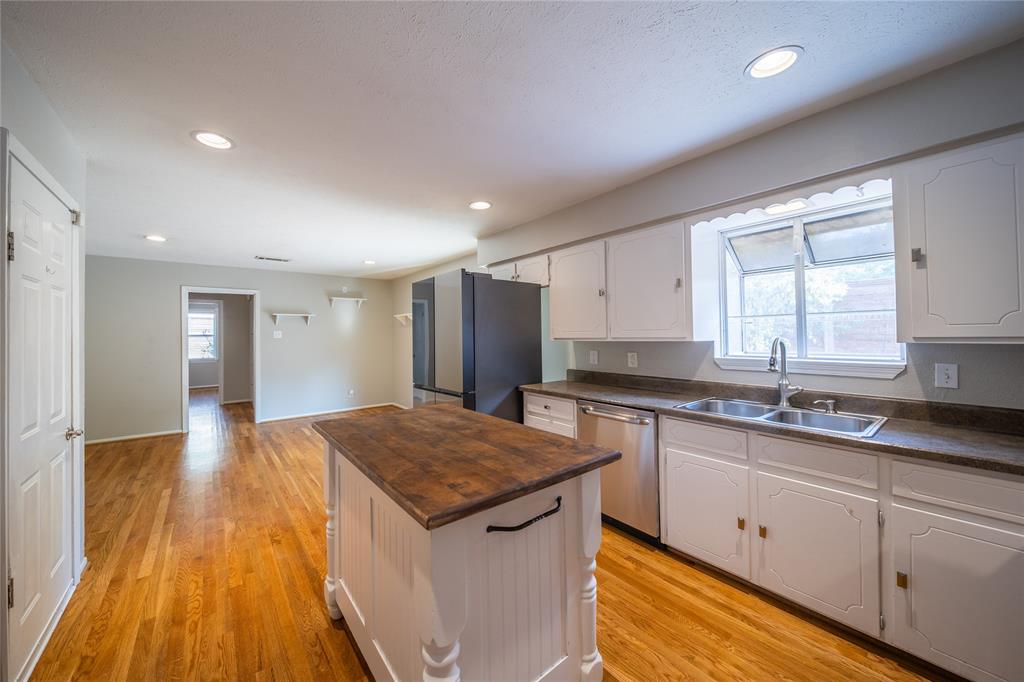 11030 Paddock Circle Property Photo 1