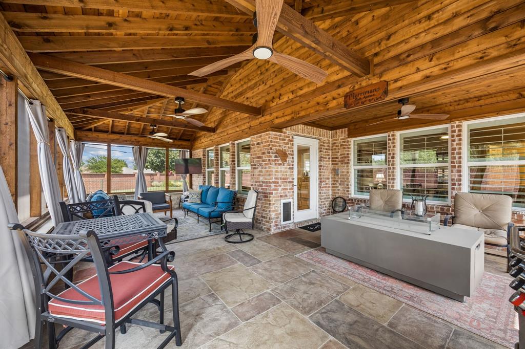 2680 Honeybee Lane Property Photo 1