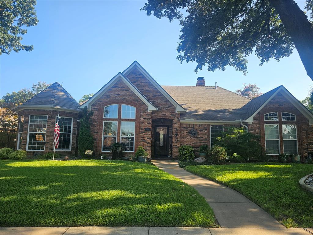 3214 Oak Trail