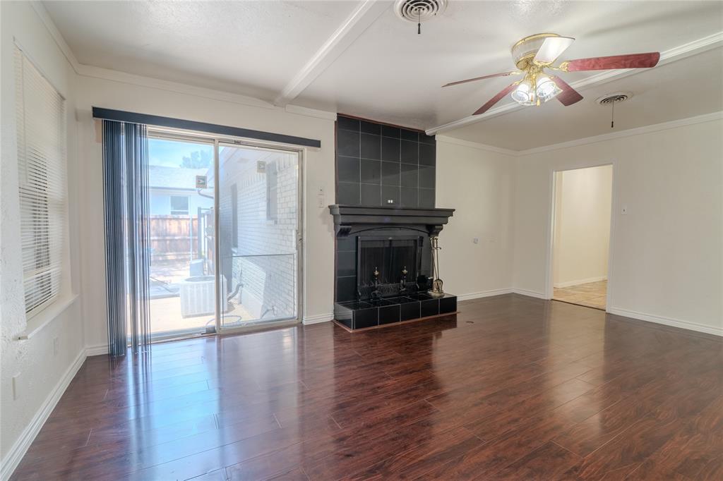 8017 Woodhue Road Property Photo 7
