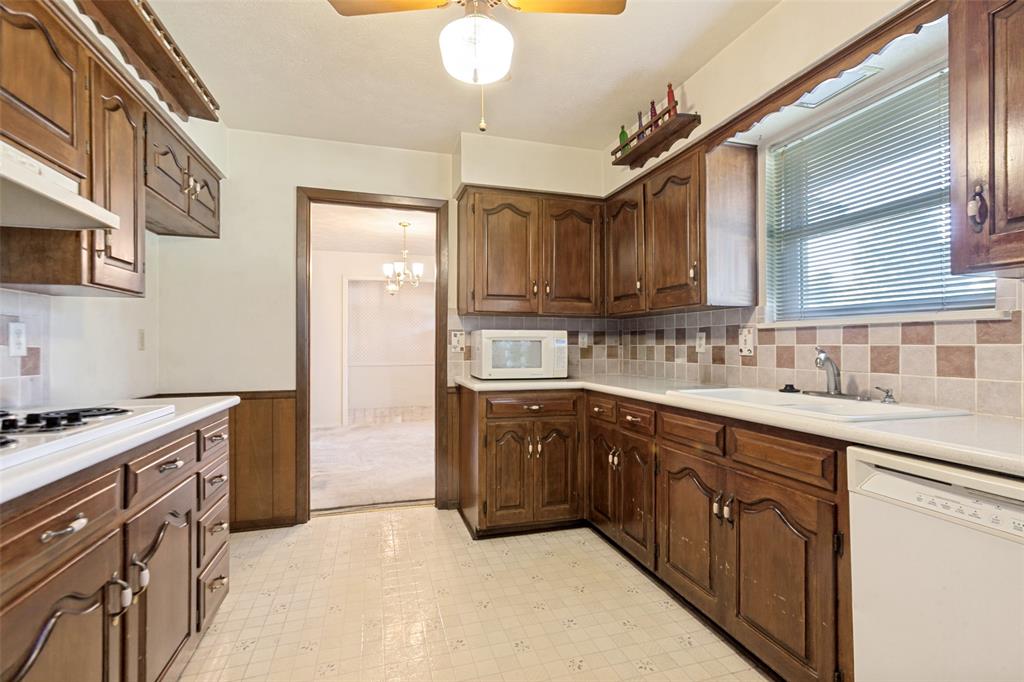 4091 Killion Drive Property Photo 9