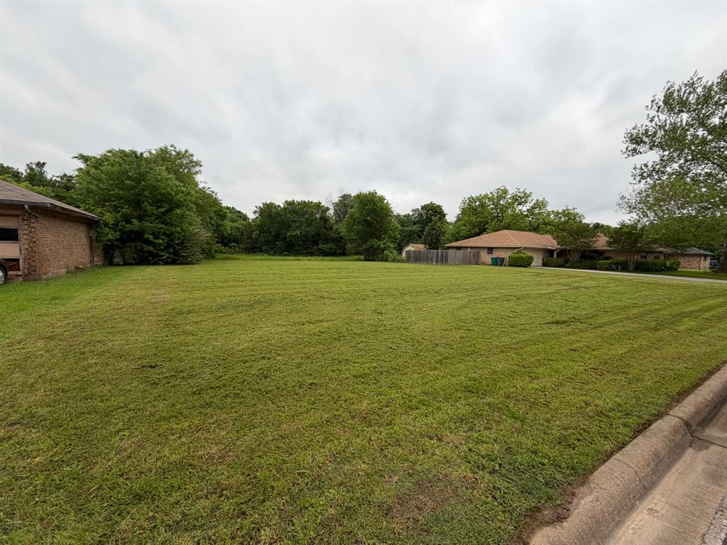 712 E Olive Street 718