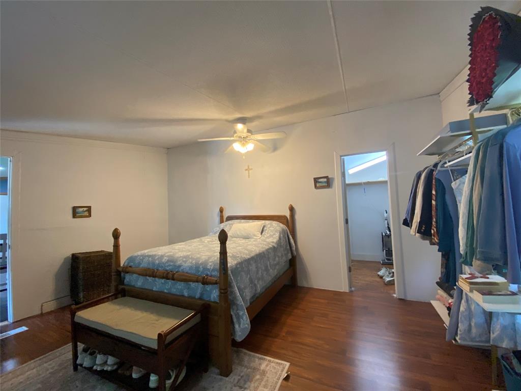5504 County Road 2648 Property Photo 12