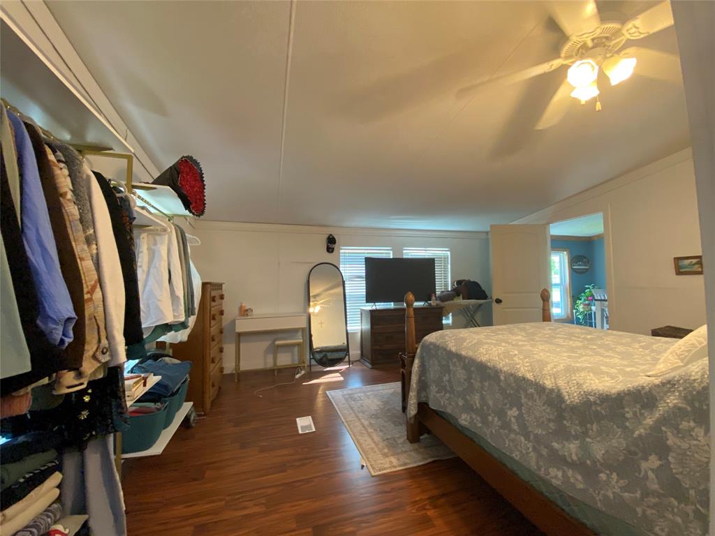 5504 County Road 2648 Property Photo 13