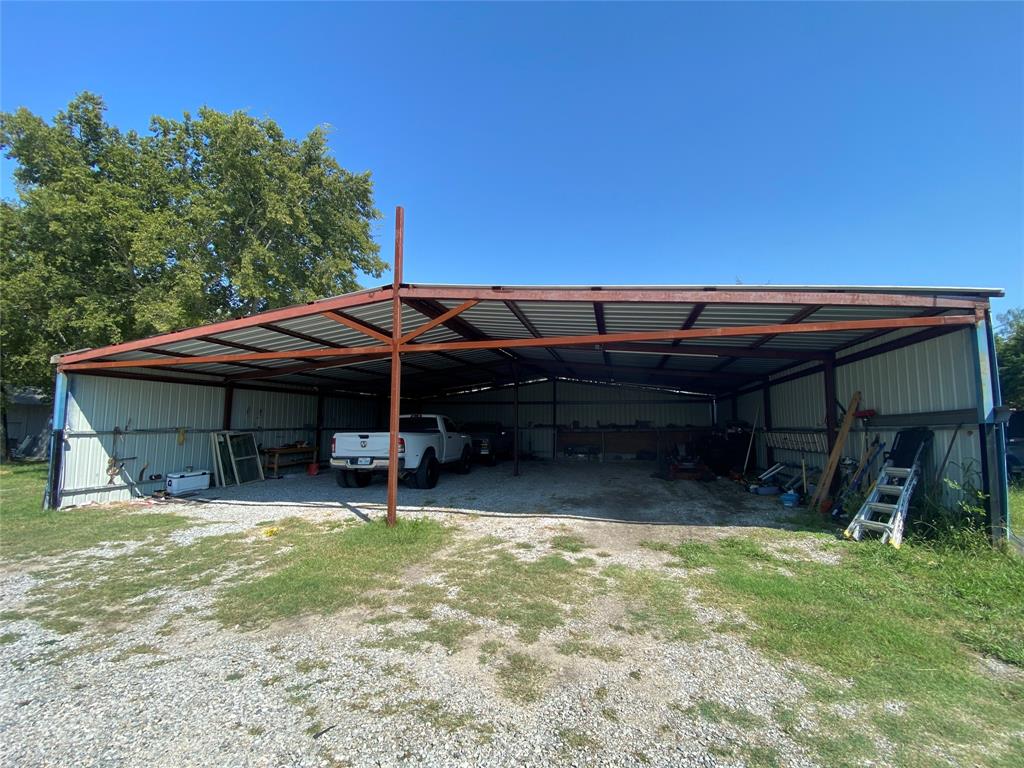 5504 County Road 2648 Property Photo 23