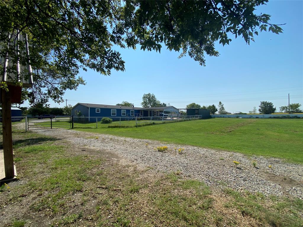 5504 County Road 2648 Property Photo 29