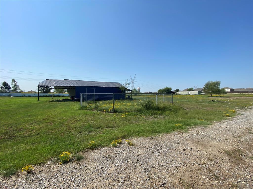 5504 County Road 2648 Property Photo 33