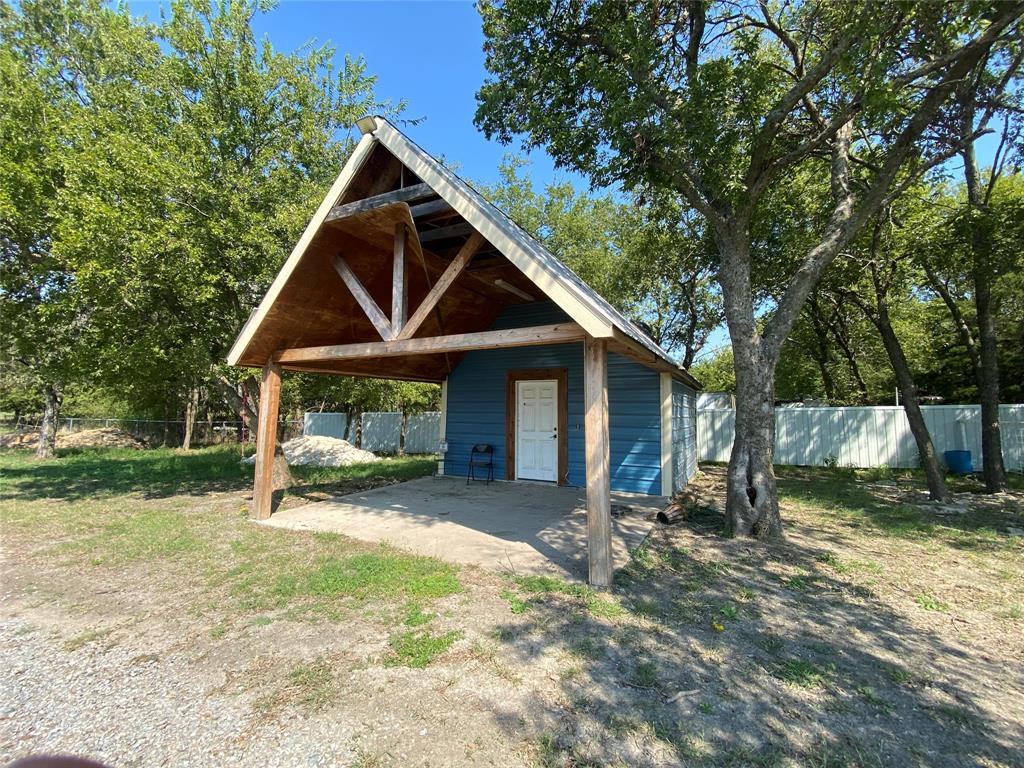 5504 County Road 2648 Property Photo 35