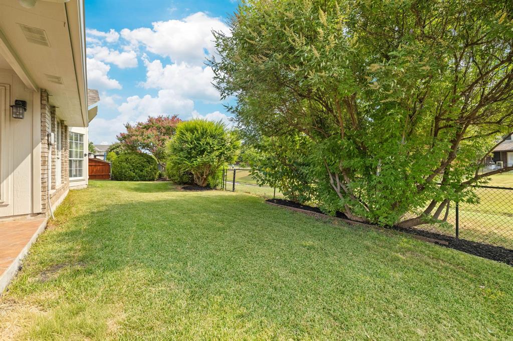 6000 Plantation Lane Property Photo 35