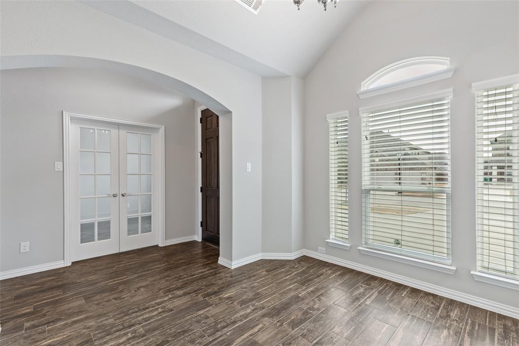 5821 Humber Lane Property Photo 6