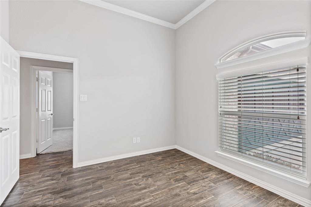 5821 Humber Lane Property Photo 7