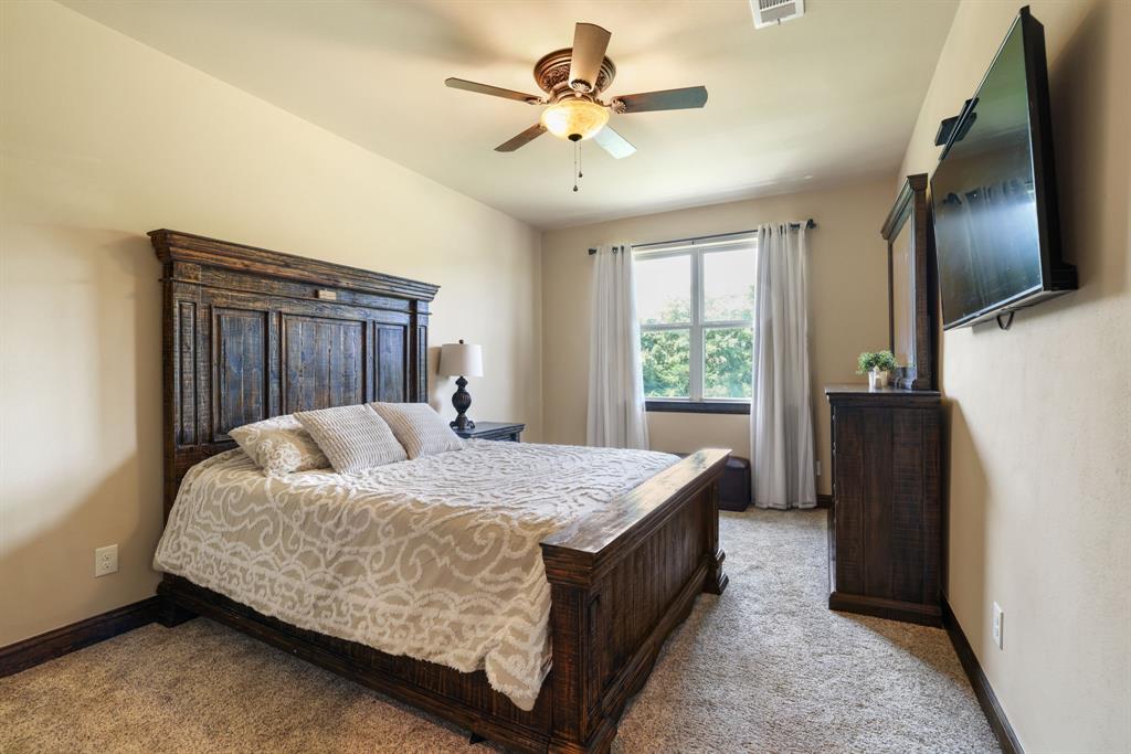 204 Tate Circle Property Photo 26