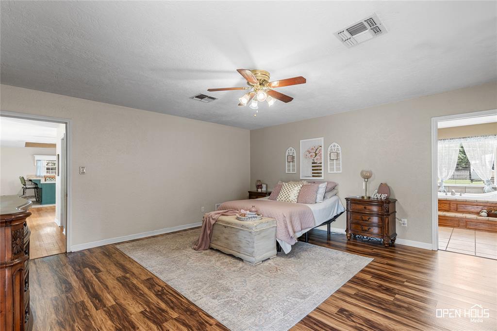 3316 Kessler Boulevard Property Photo 14