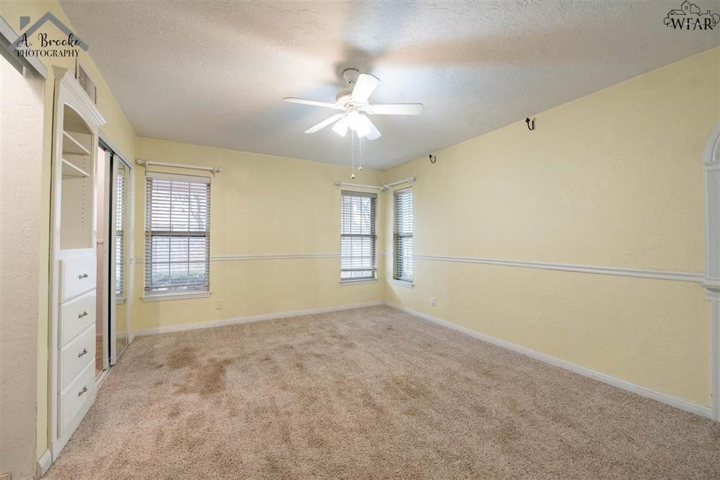 3316 Kessler Boulevard Property Photo 23