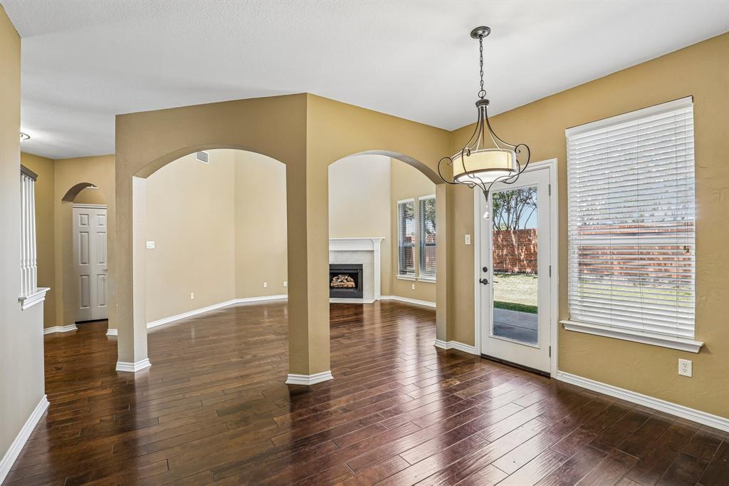 11384 Eaglebend Lane Property Photo 4