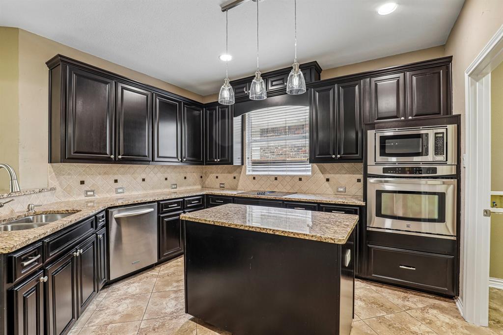 11384 Eaglebend Lane Property Photo 12
