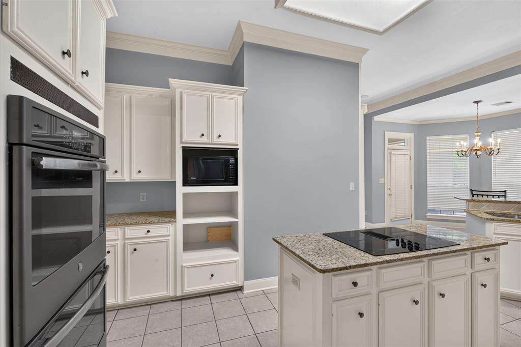 138 Downing Court Property Photo 22