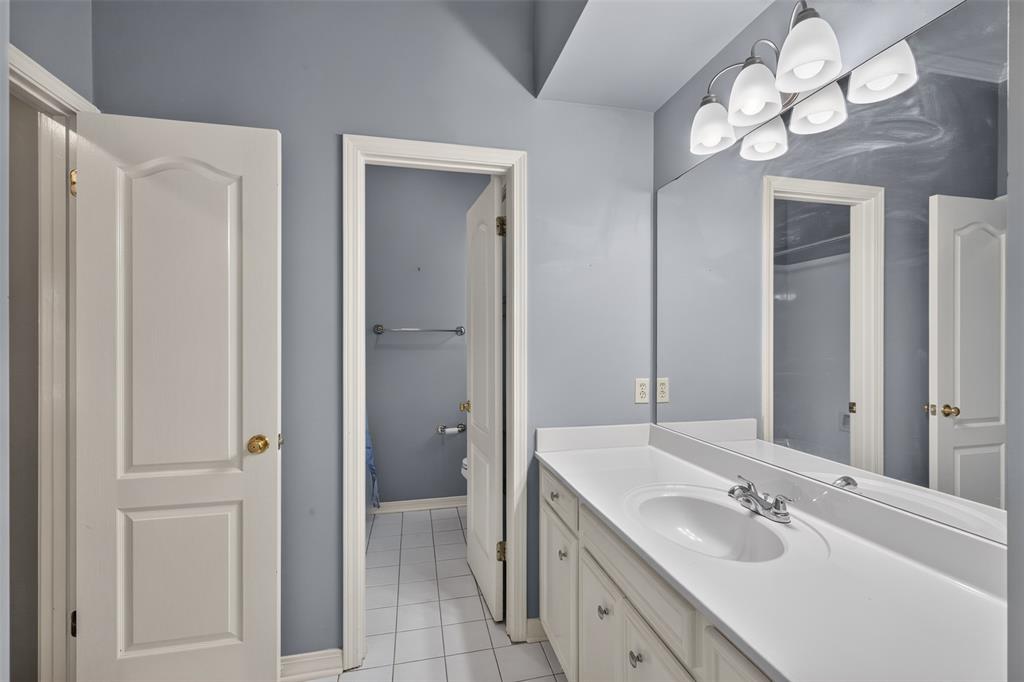 138 Downing Court Property Photo 36