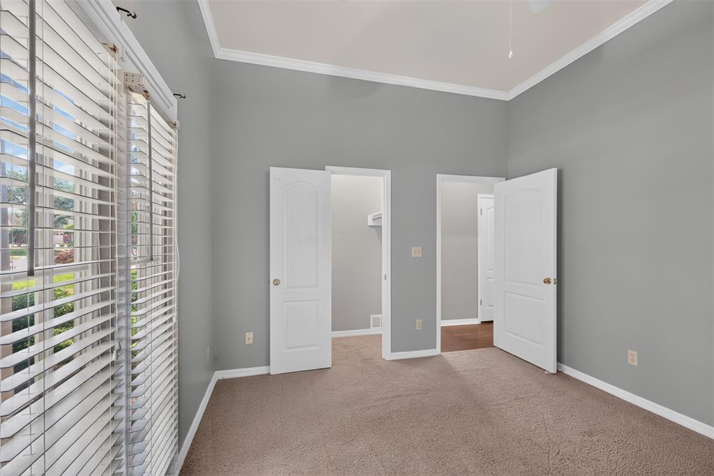 138 Downing Court Property Photo 39