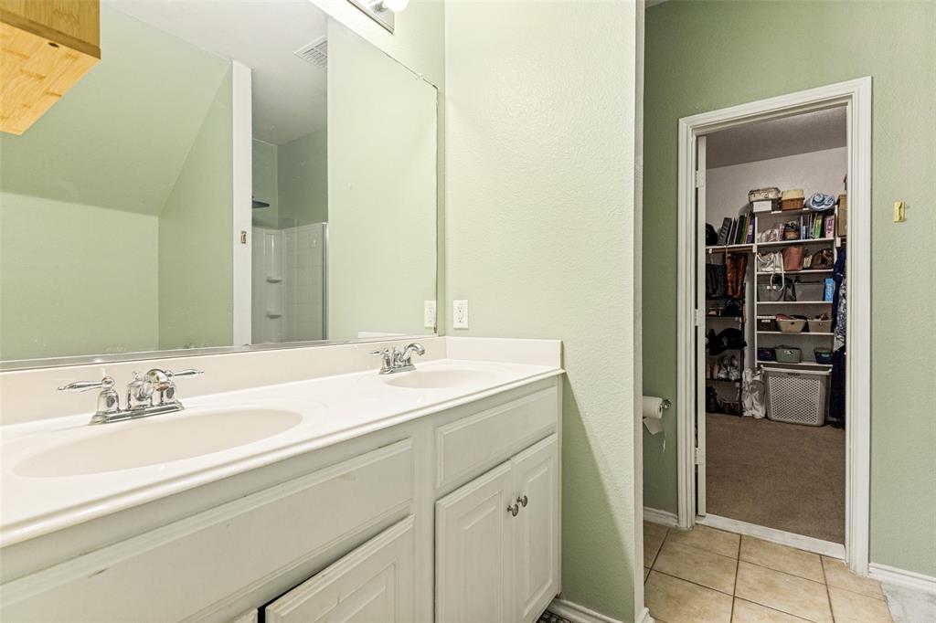 5712 Mountain Stream Trail Property Photo 13
